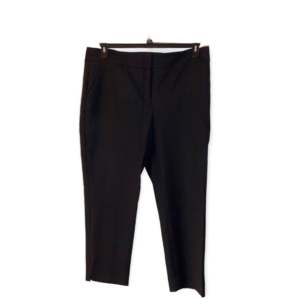 NWT- Chico’s ankle slim leg pants